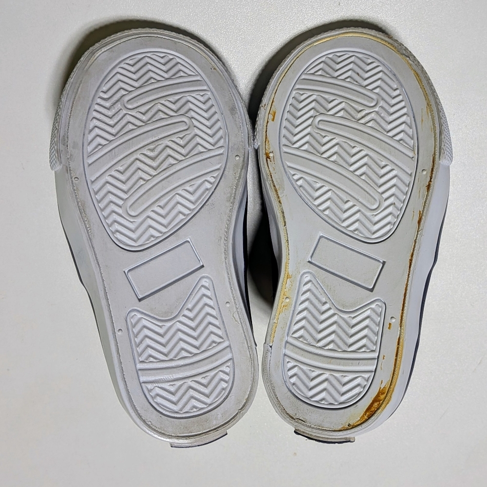 Janie & Jack Suede Wingtip Sneaker - Picture 7 of 9